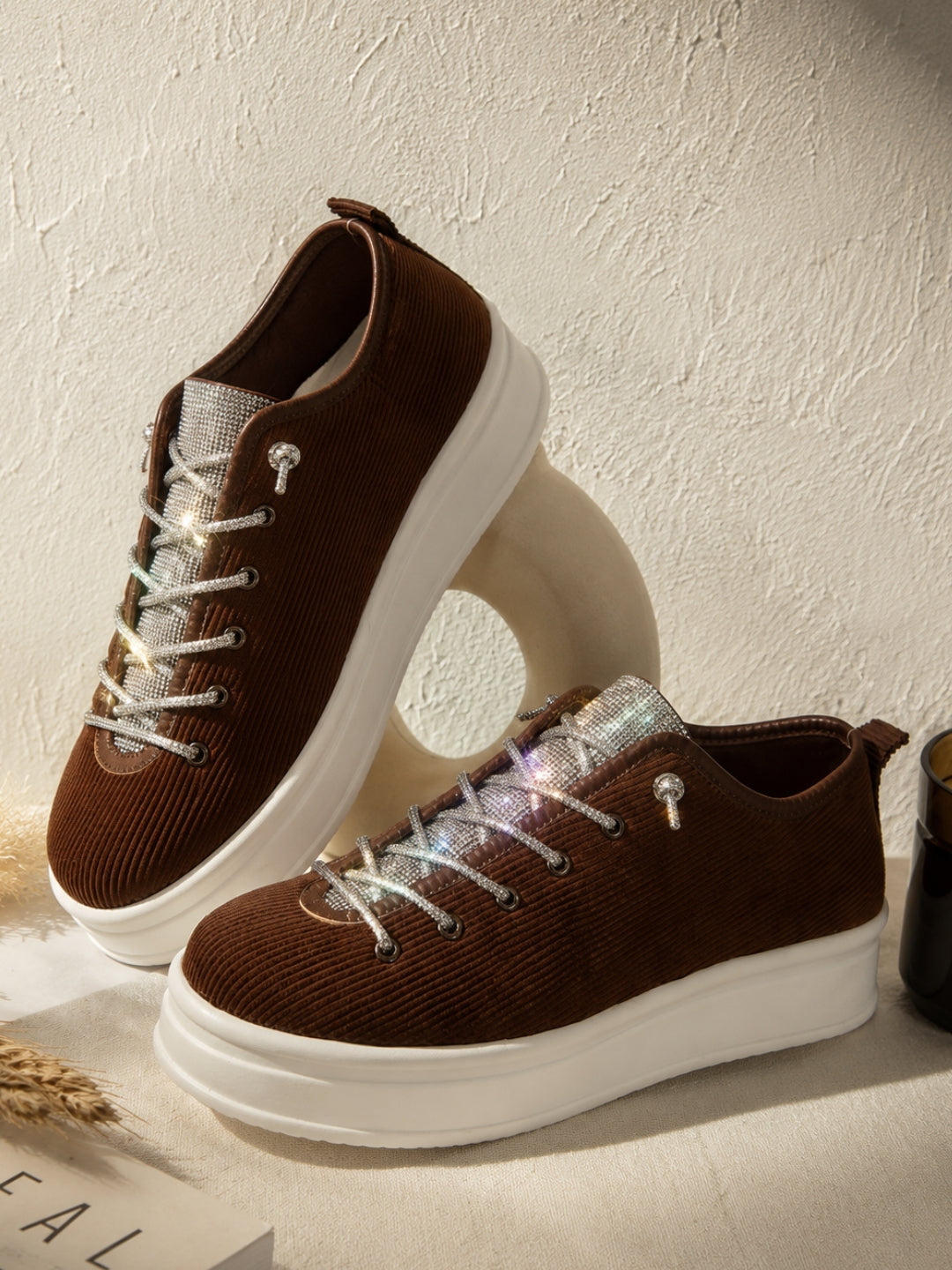 #Color_BROWN