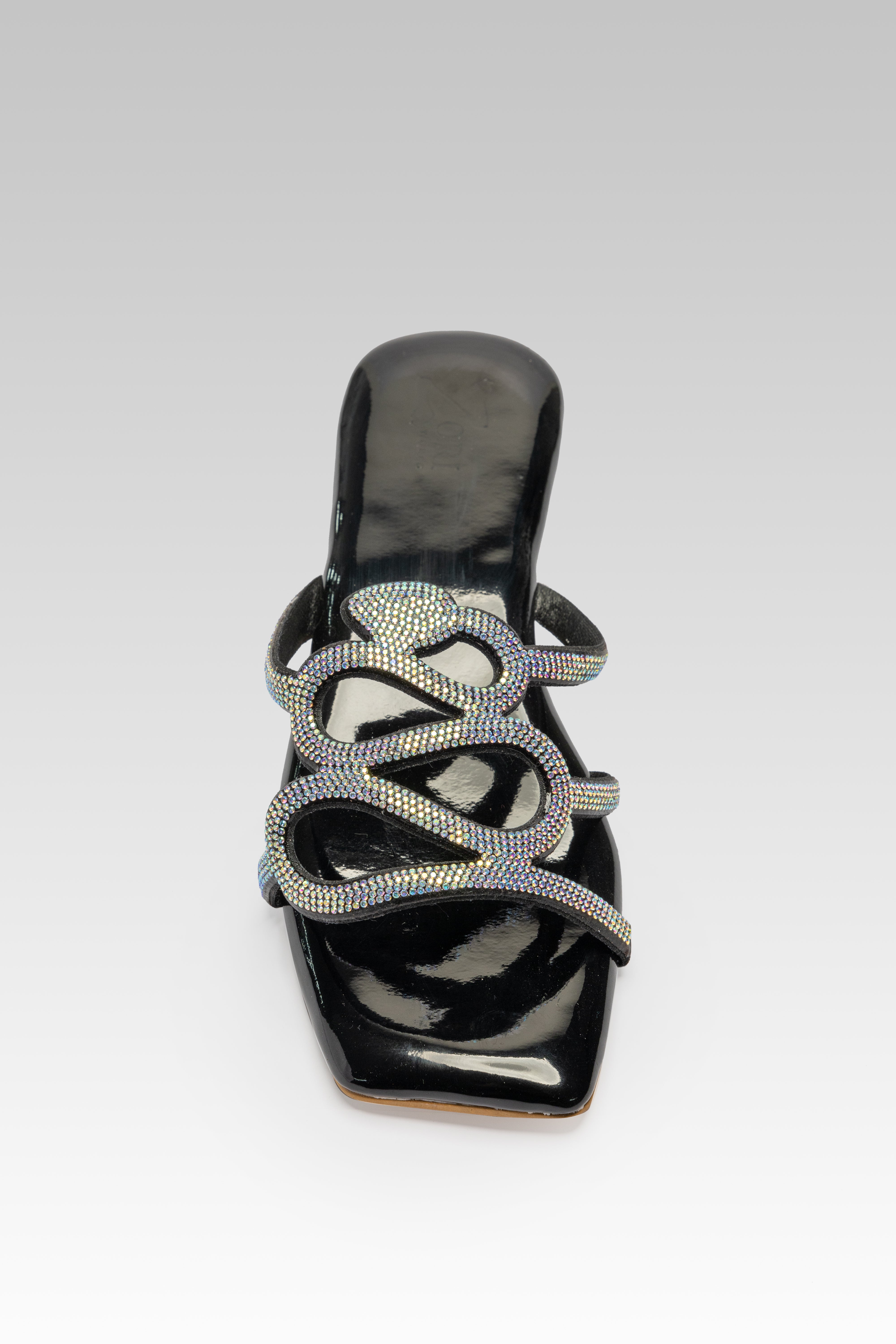 VENOM (Black)