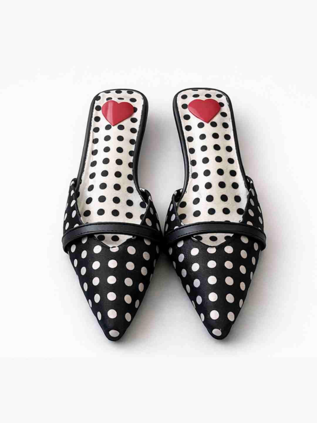 Polka Black