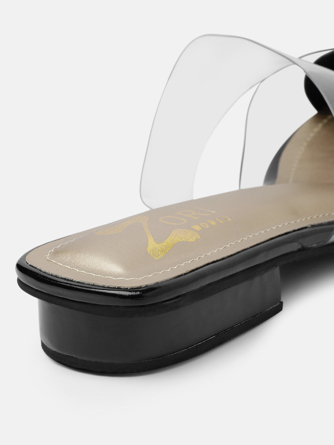 AMOR FLATS