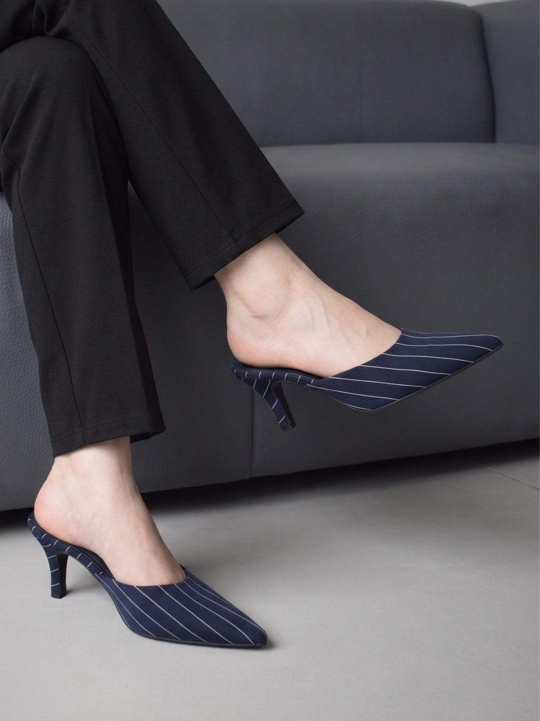 9TO5 STRIPED BLUE